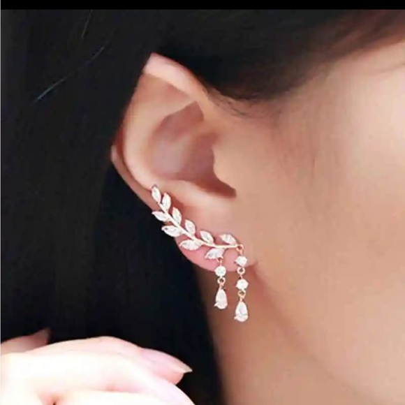 Jewelry - Gold Filled Dangle Leaf CZ Earrings